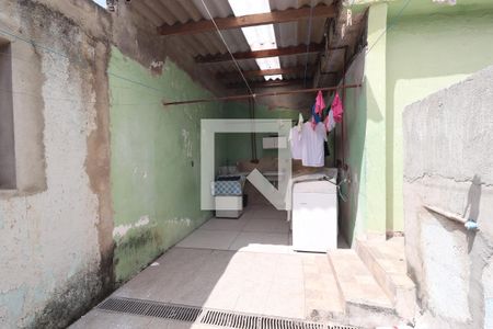 Casa para alugar com 300m², 2 quartos e sem vagaÁrea de Serviço