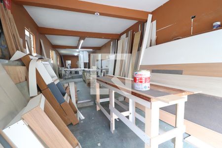 Casa para alugar com 300m², 2 quartos e sem vagaGalpão