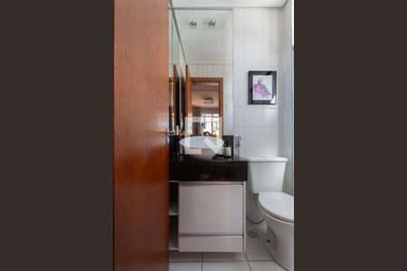 Apartamento à venda com 88m², 2 quartos e 2 vagasBanheiro Social 2