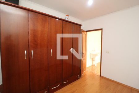 Casa à venda com 300m², 3 quartos e 3 vagasQuarto de Serviço