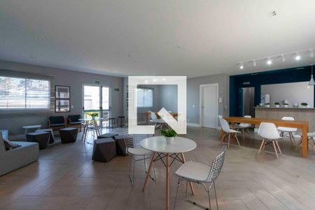 Apartamento à venda com 47m², 2 quartos e sem vagaÁrea comum - Salão de festas