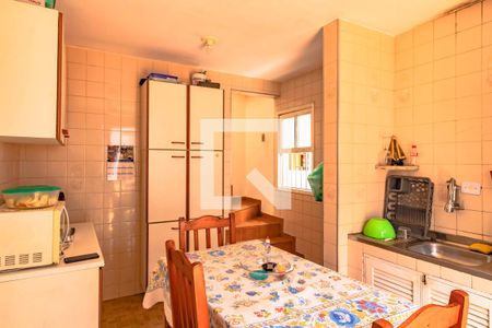 Casa à venda com 120m², 2 quartos e sem vagaCozinha 