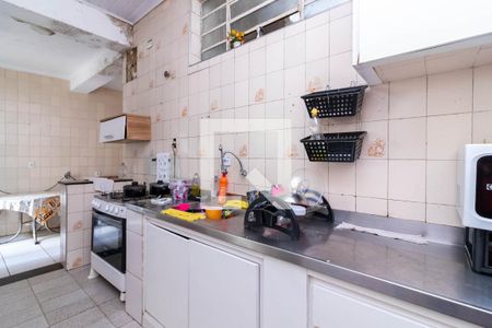 Casa à venda com 230m², 3 quartos e sem vaga Casa à venda com 230m², 3 quartos e sem vagaCozinha