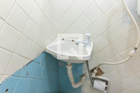 Casa à venda com 230m², 3 quartos e sem vaga Casa à venda com 230m², 3 quartos e sem vagaBanheiro 2