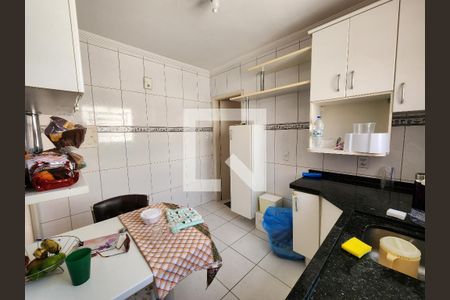 Apartamento à venda com 51m², 2 quartos e 1 vagaCozinha