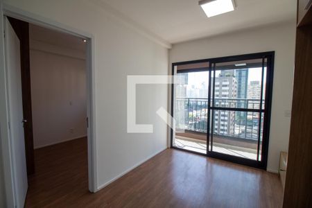Sala de apartamento para alugar com 1 quarto, 33m² em Campo Belo, São Paulo