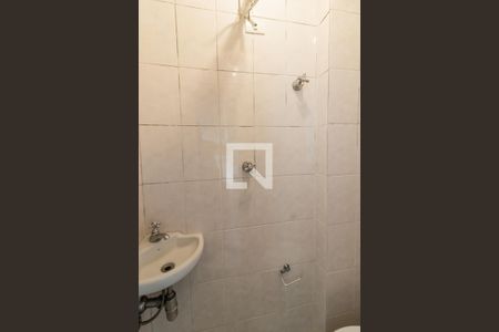 Apartamento à venda com 51m², 2 quartos e 1 vaga Apartamento à venda com 51m², 2 quartos e 1 vagaBanheiro de serviço