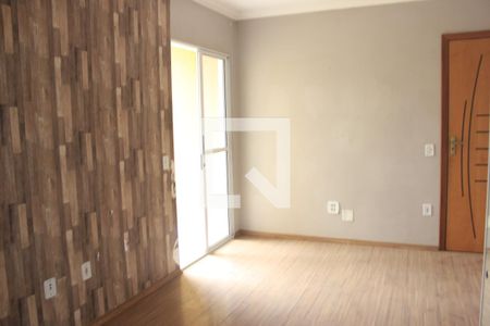 Sala de apartamento para alugar com 2 quartos, 42m² em Jardim do Triunfo, Guarulhos