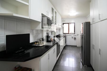 Apartamento para alugar com 129m², 3 quartos e 3 vagasCozinha