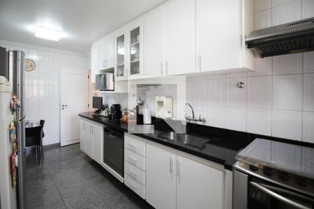 Apartamento para alugar com 129m², 3 quartos e 3 vagasCozinha