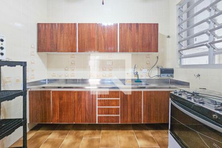Cozinha de apartamento para alugar com 4 quartos, 145m² em Pr. das Asturias, Guarujá