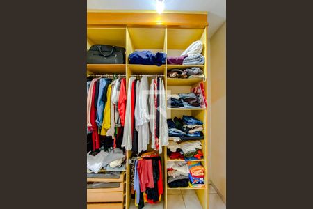 Casa à venda com 260m², 3 quartos e 2 vagasQuarto 1 - Suíte