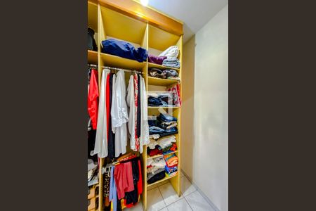 Casa à venda com 260m², 3 quartos e 2 vagasQuarto 1 - Suíte