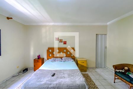 Casa à venda com 260m², 3 quartos e 2 vagasQuarto 3 - Suíte