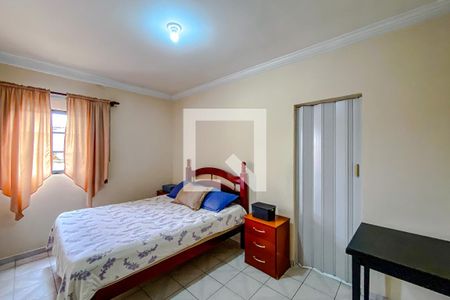 Casa à venda com 260m², 3 quartos e 2 vagasQuarto 1 - Suíte