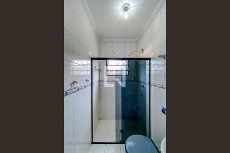 Casa à venda com 260m², 3 quartos e 2 vagasBanheiro da Suíte