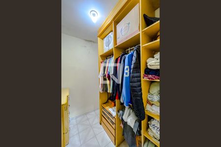 Casa à venda com 260m², 3 quartos e 2 vagasQuarto 3 - Suíte