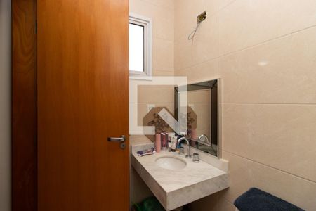 Casa de condomínio à venda com 100m², 2 quartos e 1 vaga Casa de condomínio à venda com 100m², 2 quartos e 1 vagaBanheiro da Suíte 1