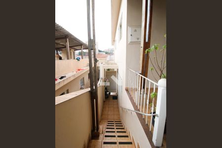 Casa à venda com 130m², 3 quartos e 2 vagasEntrada