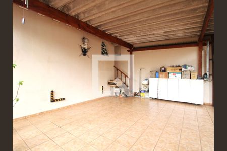 Casa à venda com 130m², 3 quartos e 2 vagasGaragem