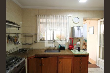 Casa à venda com 130m², 3 quartos e 2 vagasCozinha