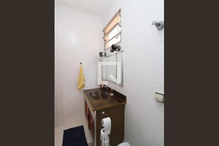 Casa à venda com 130m², 3 quartos e 2 vagasBanheiro da Suíte