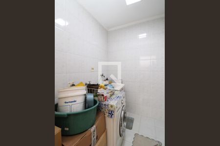 Casa à venda com 130m², 3 quartos e 2 vagasÁrea de Serviço