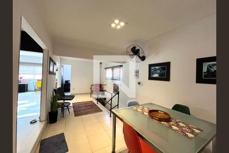 Studio para alugar com 90m², 1 quarto e sem vaga Studio para alugar com 90m², 1 quarto e sem vagaHall de entrada