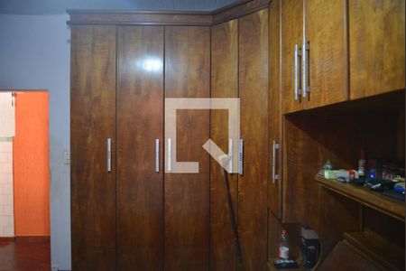 Casa à venda com 350m², 2 quartos e 3 vagasQuarto 2