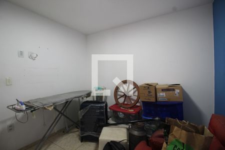 Casa de condomínio à venda com 275m², 3 quartos e 2 vagasQuarto 2