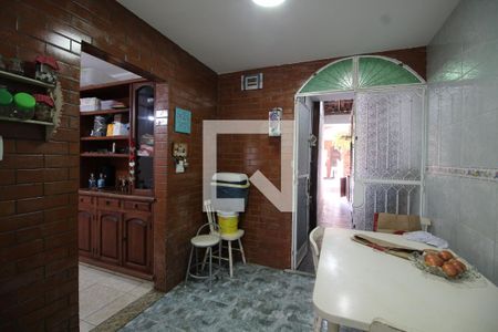 Casa de condomínio à venda com 275m², 3 quartos e 2 vagasCozinha