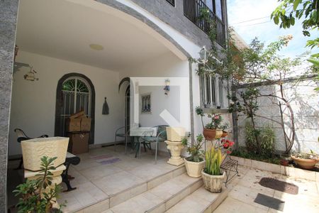 Casa de condomínio à venda com 275m², 3 quartos e 2 vagasVaranda da Frente