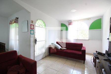 Sala de TV de casa de condomínio à venda com 3 quartos, 275m² em Taquara, Rio de Janeiro