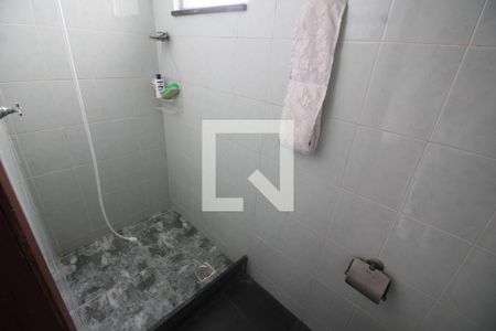 Casa de condomínio à venda com 275m², 3 quartos e 2 vagasLavabo