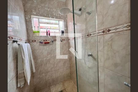 Casa à venda com 270m², 2 quartos e 4 vagasBanheiro