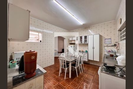 Casa à venda com 270m², 2 quartos e 4 vagasCozinha