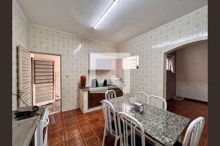 Casa à venda com 270m², 2 quartos e 4 vagasCozinha