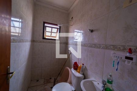 Casa à venda com 315m², 4 quartos e 2 vagasBanheiro 2