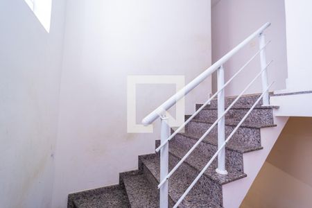 Casa à venda com 315m², 4 quartos e 2 vagasEscada