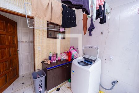 Casa à venda com 315m², 4 quartos e 2 vagasÁrea de Serviço