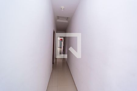 Casa à venda com 315m², 4 quartos e 2 vagasCorredor