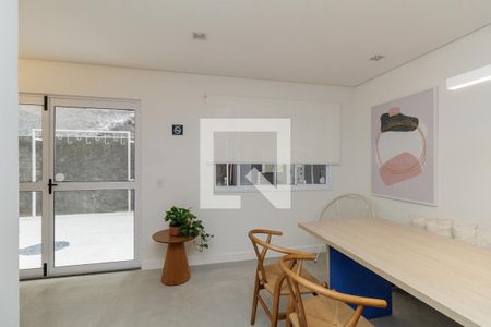 Apartamento para alugar com 32m², 2 quartos e sem vagaÁrea comum - Coworking