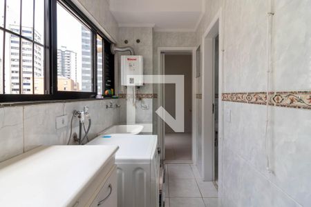 Apartamento à venda com 101m², 3 quartos e 2 vagas Apartamento à venda com 101m², 3 quartos e 2 vagasÁrea de Serviço