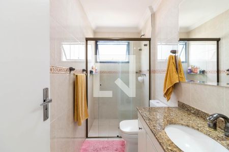 Apartamento à venda com 101m², 3 quartos e 2 vagas Apartamento à venda com 101m², 3 quartos e 2 vagasBanheiro 2