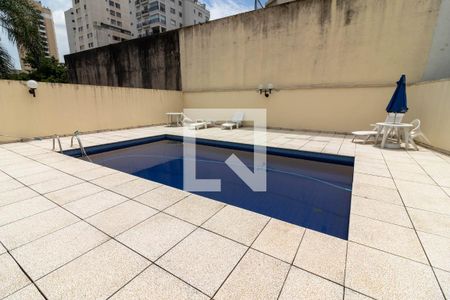 Apartamento à venda com 101m², 3 quartos e 2 vagas Apartamento à venda com 101m², 3 quartos e 2 vagasÁrea comum - Piscina