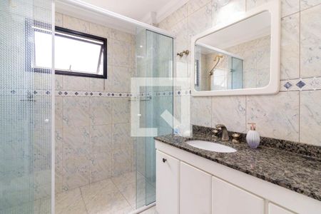 Apartamento à venda com 101m², 3 quartos e 2 vagas Apartamento à venda com 101m², 3 quartos e 2 vagasBanheiro da Suíte