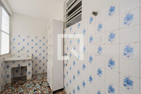Apartamento à venda com 200m², 3 quartos e 1 vagaÁrea de serviço