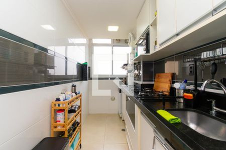 Apartamento à venda com 110m², 2 quartos e 2 vagas Apartamento à venda com 110m², 2 quartos e 2 vagasCozinha