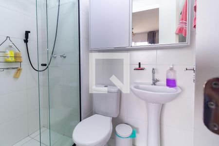 Apartamento para alugar com 37m², 2 quartos e sem vaga Apartamento para alugar com 37m², 2 quartos e sem vagaBanheiro