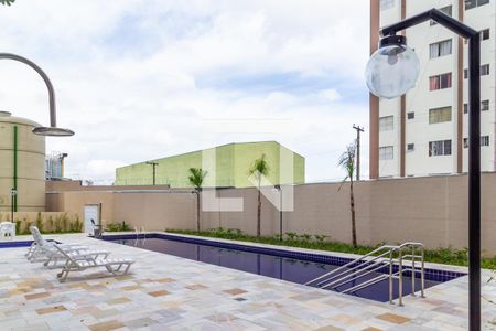 Apartamento para alugar com 37m², 2 quartos e sem vaga Apartamento para alugar com 37m², 2 quartos e sem vagaÁrea comum - Piscina